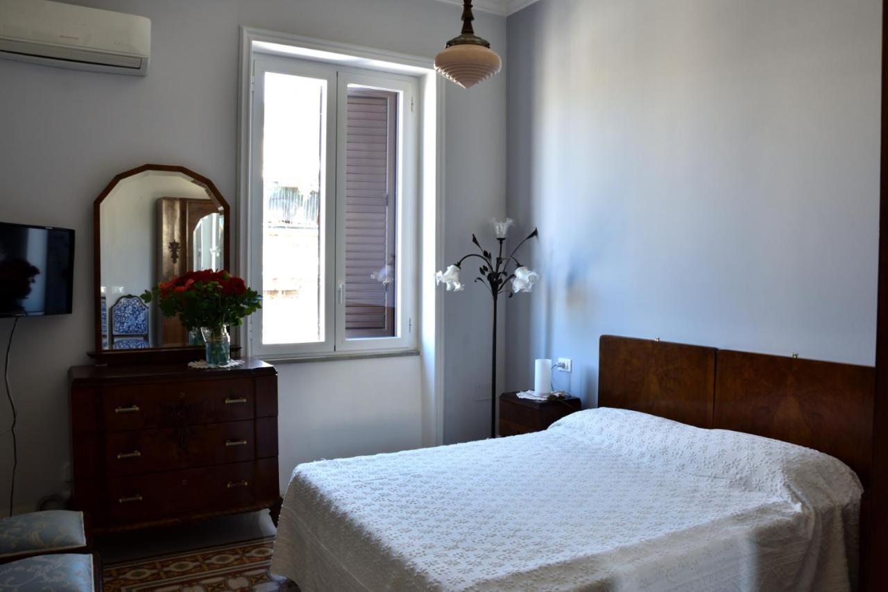 Battisti 18 Vintage Rooms Palermo Exterior foto