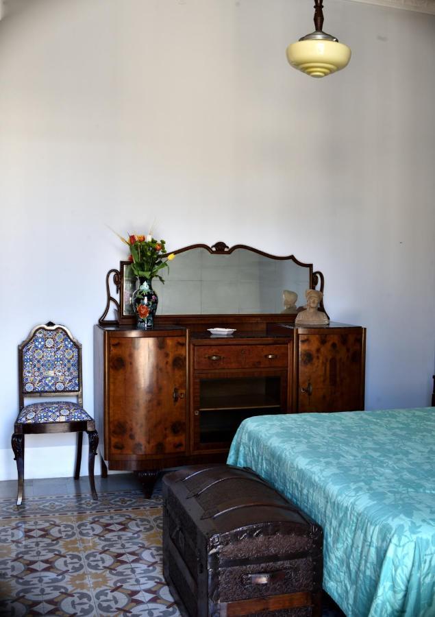 Battisti 18 Vintage Rooms Palermo Exterior foto